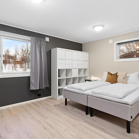Enter Tromso - The Mountain View Apartment Exterior foto