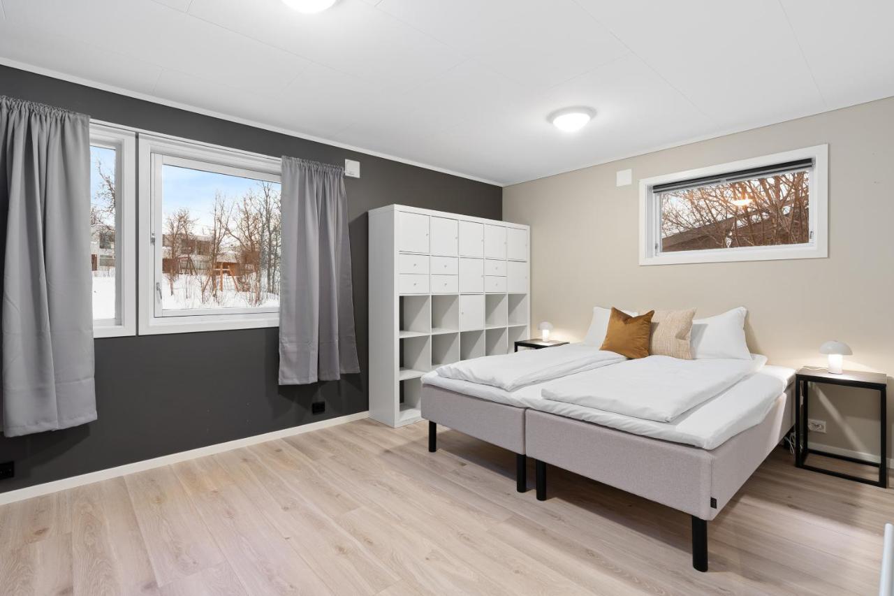 Enter Tromso - The Mountain View Apartment Exterior foto